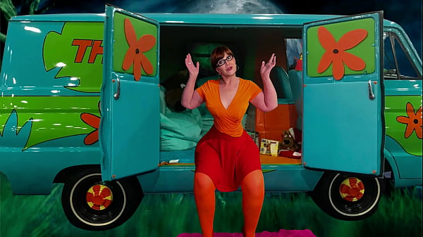 Mature Gilf Scooby Doo Velma gets her pussy licked until she cums