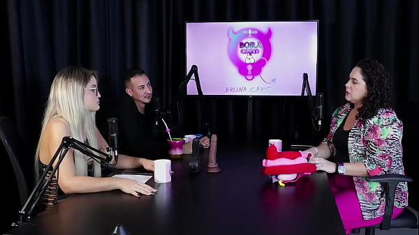 Explicando a anatomia da vagina e o uso do preservativo - Marina Karam (sex&oacute;loga) (SHEER/RED) 