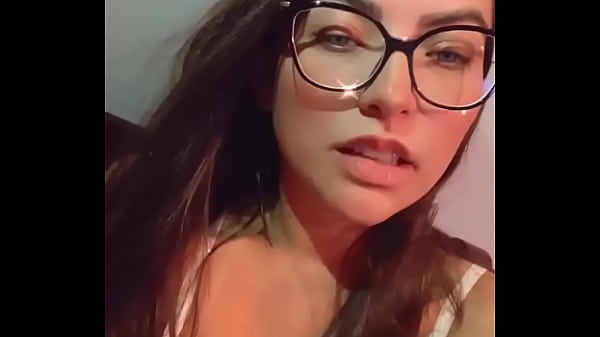 Qual o nome dessa gata?  