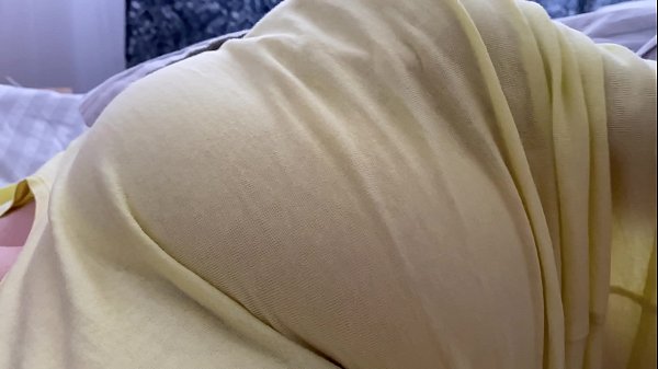 Teen with perfect tits has passionate sex in the morning