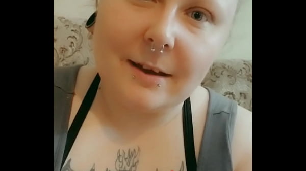 First ever verification video for MzQuinzelix on XVideos  