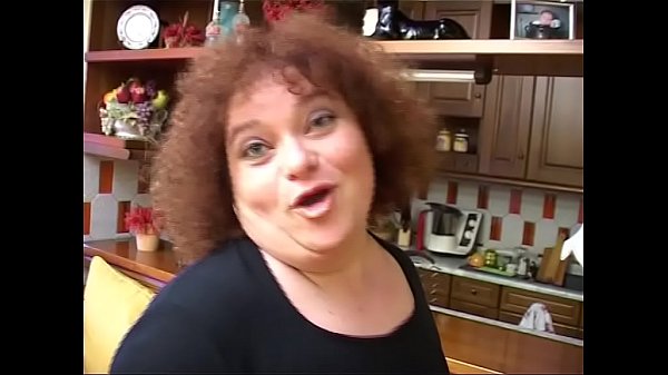 Una Casalinga Italiana si racconta...pissing e squirt a volont&agrave;.  