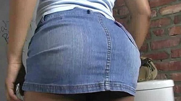 Ebony Confesses Her Sins at Gloryhole Admissions! 29