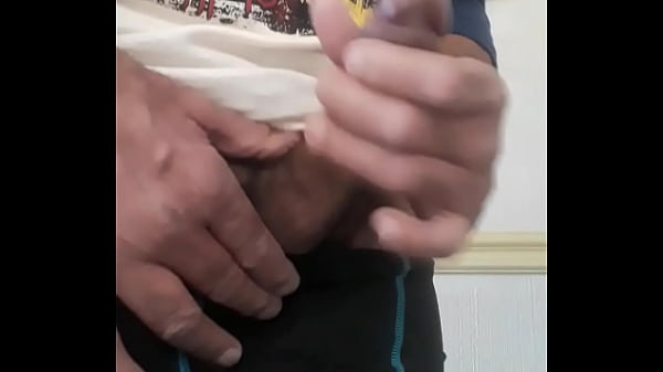 Dotado Sacando Leche De Mi Vergota Dura 