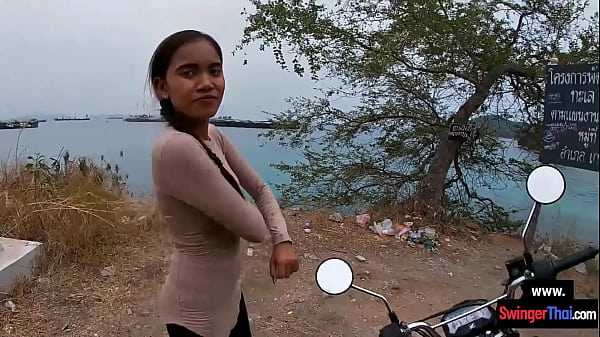 Thai teen GF taken to a remote island to suck on his cock in public  