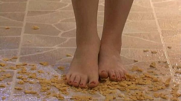 Foot Fetish - Sexy feet stepping on crunchy cereal