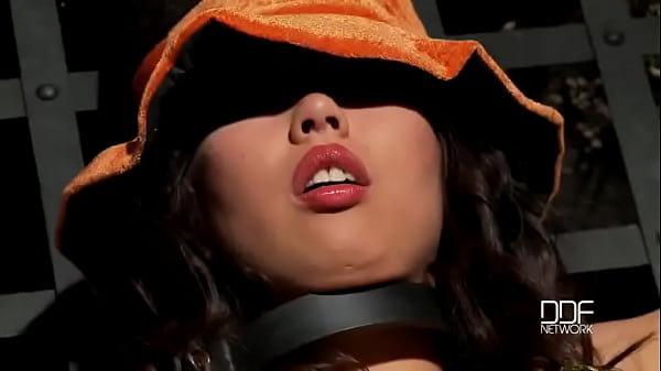 Busty model treats Halloween Rat!