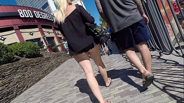 white girl with a booty.MP4