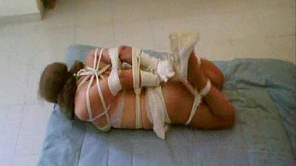 9 Coral totalmente atada