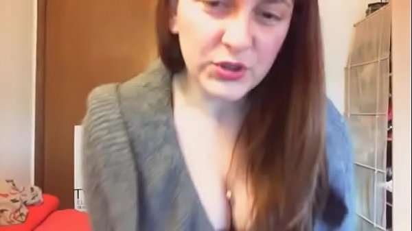 Sono pronta a farti provare emozioni mai vista con questo video di squirting e piscio caldo  