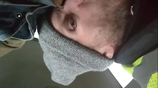 head at work with the loud cummer 