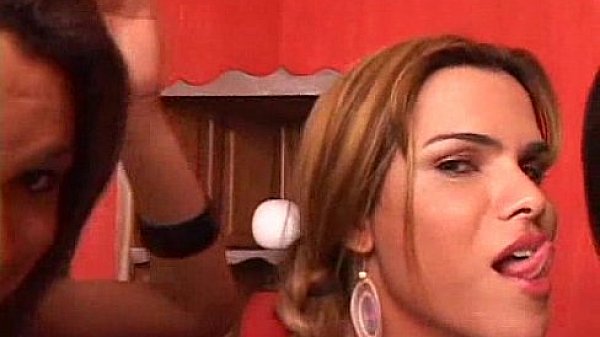 Ten shemale grouppen