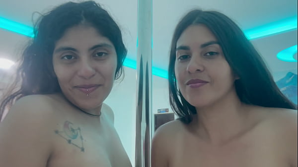 Intense real homemade threesome.