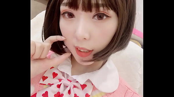 Chinese voice sound, my step sister has worked hard on her mouth  