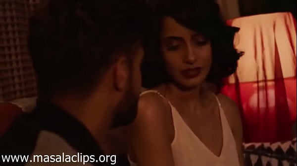 Sarah Jane Dias Hot Kissing and Fucking