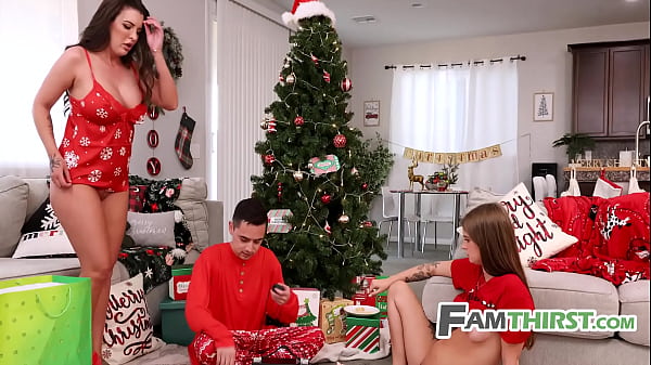 Fucking My Step Family Under The Christmas Tree 