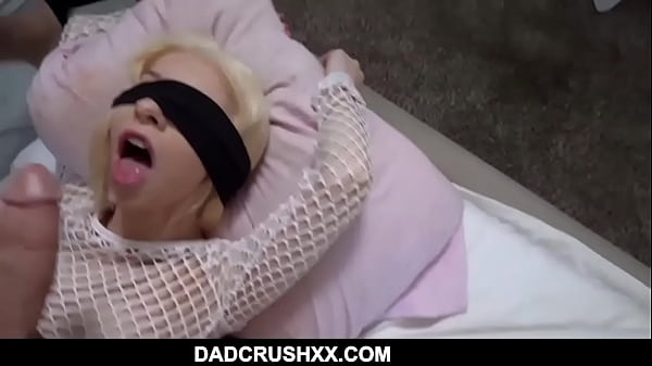 A Very Sexy Surprise For step Daddy From Daughter- Kenzie Reeves -