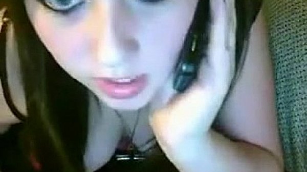 Cute Cam Slut Rubs Her Pussy