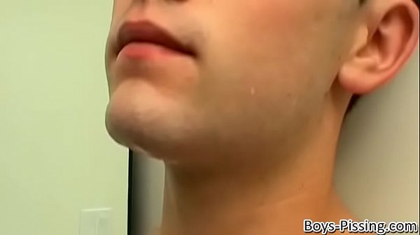 Piss lover jerking off and tasting piss