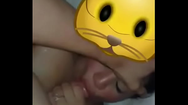 Chupando verga como me encanta!