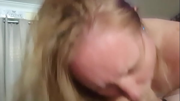 Offering a blowjob a swallowing two loads of cum