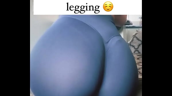 Eu mostrando minha bunda gostosa  