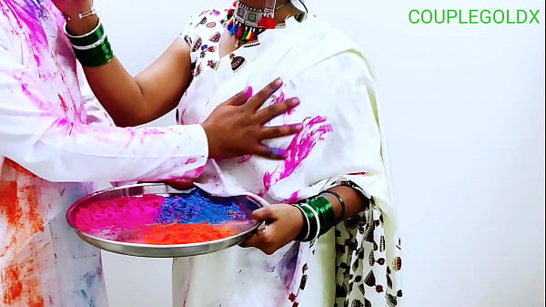 मुझे रंगोसे बहुत डर लगता है लेकिन मै भी कुछ कम हुआ है  