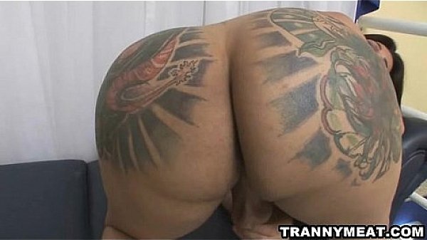 Big tit Latina tranny stripping her clothes off outdoors