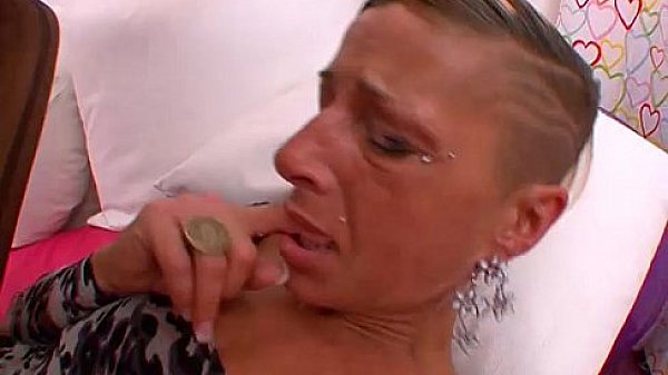 French mature squirt really very open pussy!!