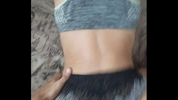 sexo amateur al estilo perrito con rica hermanastra caliente de 18 a&ntilde;os - videos caseros entre hermanastros pervertidos  