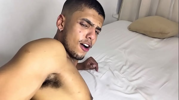 DEI O CUZINHO PRO MEU VIZINHO GOSTOSO  