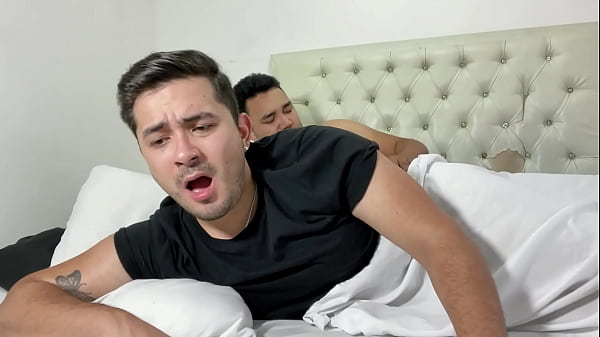 Hot stepson looks for stepdad and takes advantage ending up fucking bareback