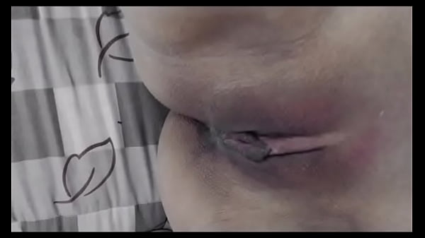 Que rico que es estarme tocando las tetas y el clitoris con mis juguetes y mano