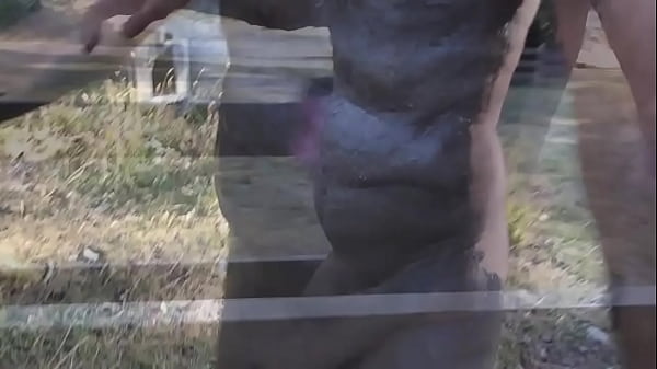 balade a poil en montage sur in boueux  