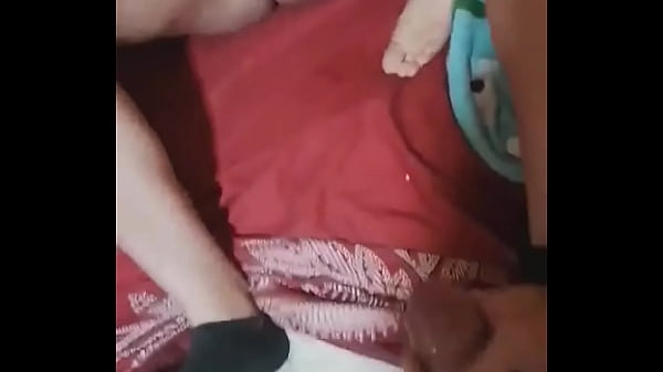 D&aacute;ndole duro a la g&uuml;era