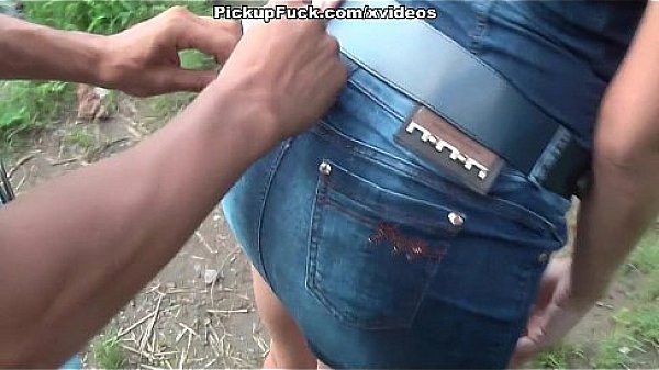 young girl shows tits and ass for money