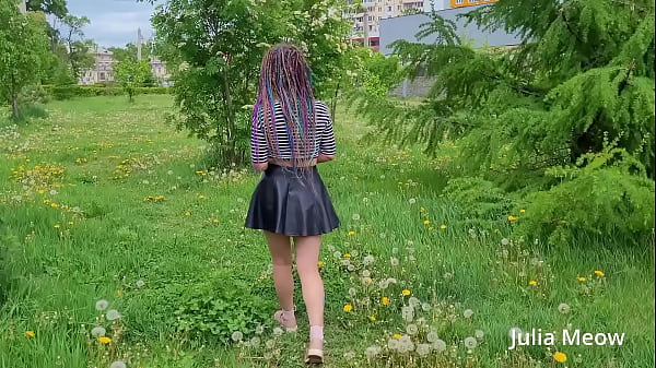 I love to flash my pussy while picking flowers