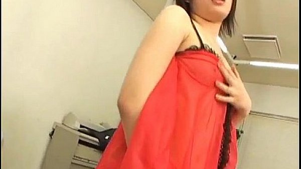 Yukino gets vibrator in hairy cunt and cumshot