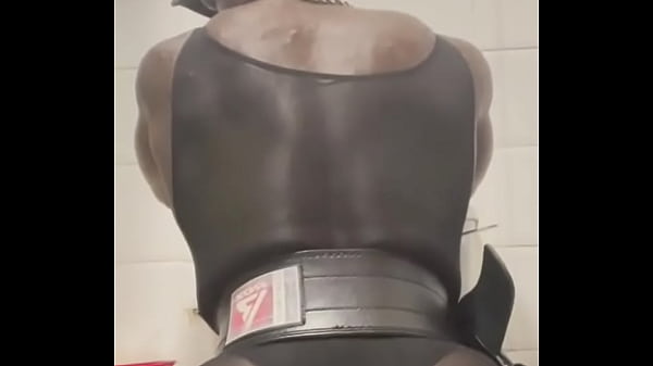 Black Muscle Butt Post Workout Bate Session  