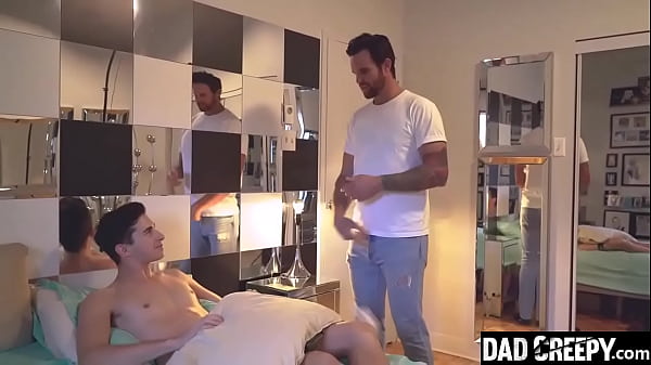 Young step Son Loving Sucking His 's Cock 