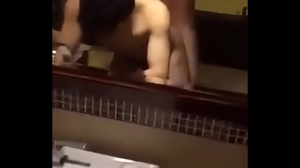 T&agrave;u khựa địt nhau thấy mặt