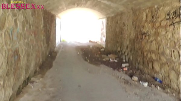 Sucks me outdoors - Magic Javi & Lust Angel