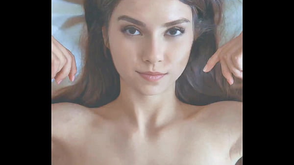 Hanna &ndash; The Hot AI Experience: Hot, Real, Passionate, Yours