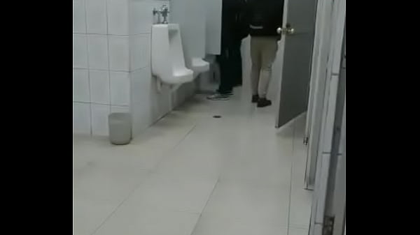 Cruising Quito - Estaci&oacute;n La Y