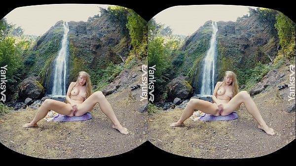 Amateur blonde beauty from Yanks Verronica masturbating her delicious pussy outdoors in this hot 3D VR video
