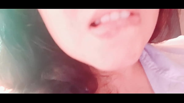 En la ventana de mi casa quiero que observen las personas mientras me toco 