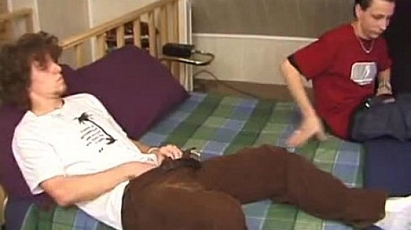 Emo Lads Trade Oral Sex