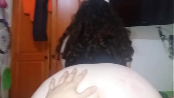 Cogiendo blanquita culoncita