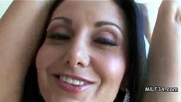 Sexy hardcore mom cougar getting hardcore