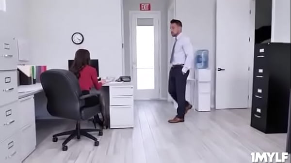 Pussy Eating Promotions1.mp4